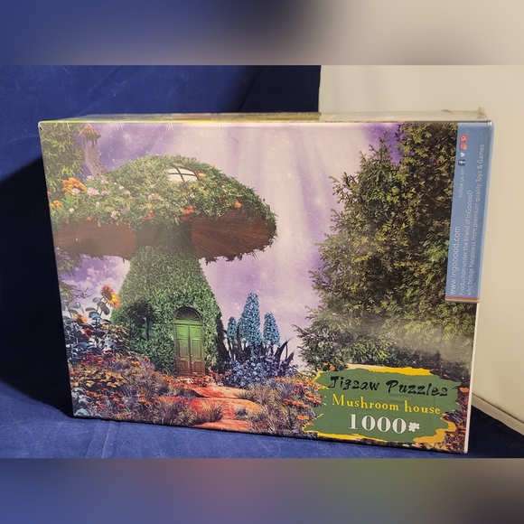 BRAND NEW In Gooood Mushroom House 1000 Piece Jigsaw Puzzle Fantasy Series - Picture 4 of 7